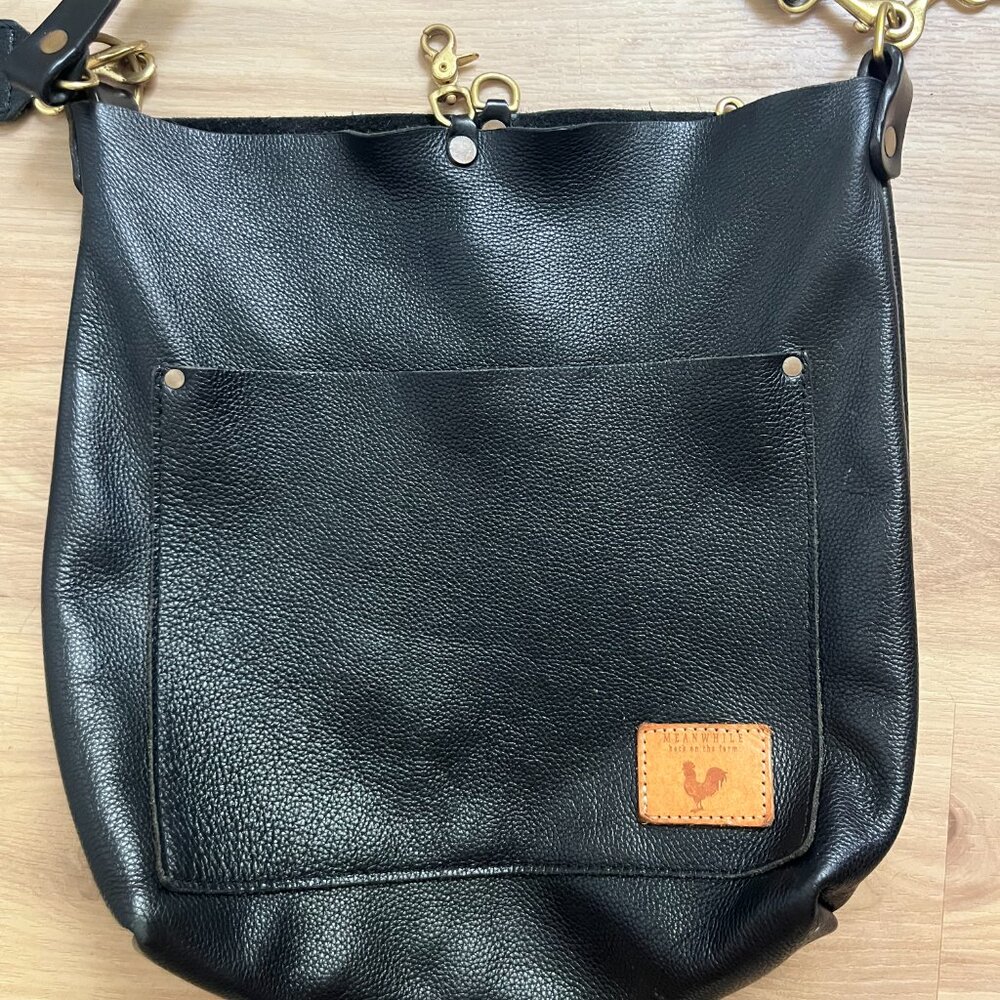 Meanwhile Back on the Farm Black Leather Carryall & Crossbody w/ Italian Strap - Picture 3 of 7